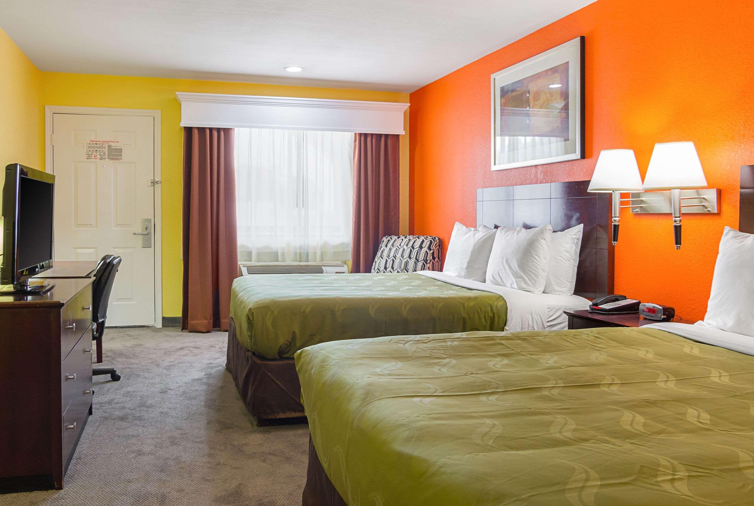 Quality Inn Carthage מראה חיצוני תמונה