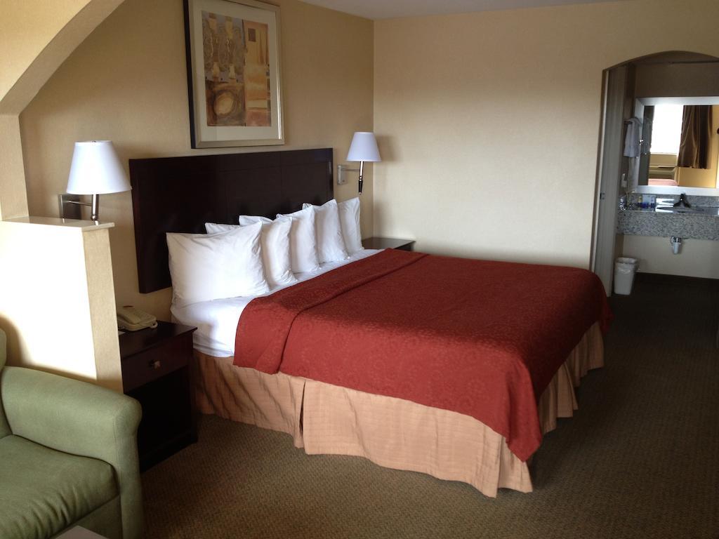 Quality Inn Carthage חדר תמונה